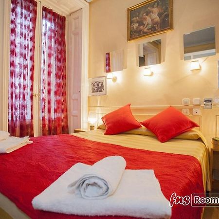 Hostal La Fontana Madryt Zewnętrze zdjęcie