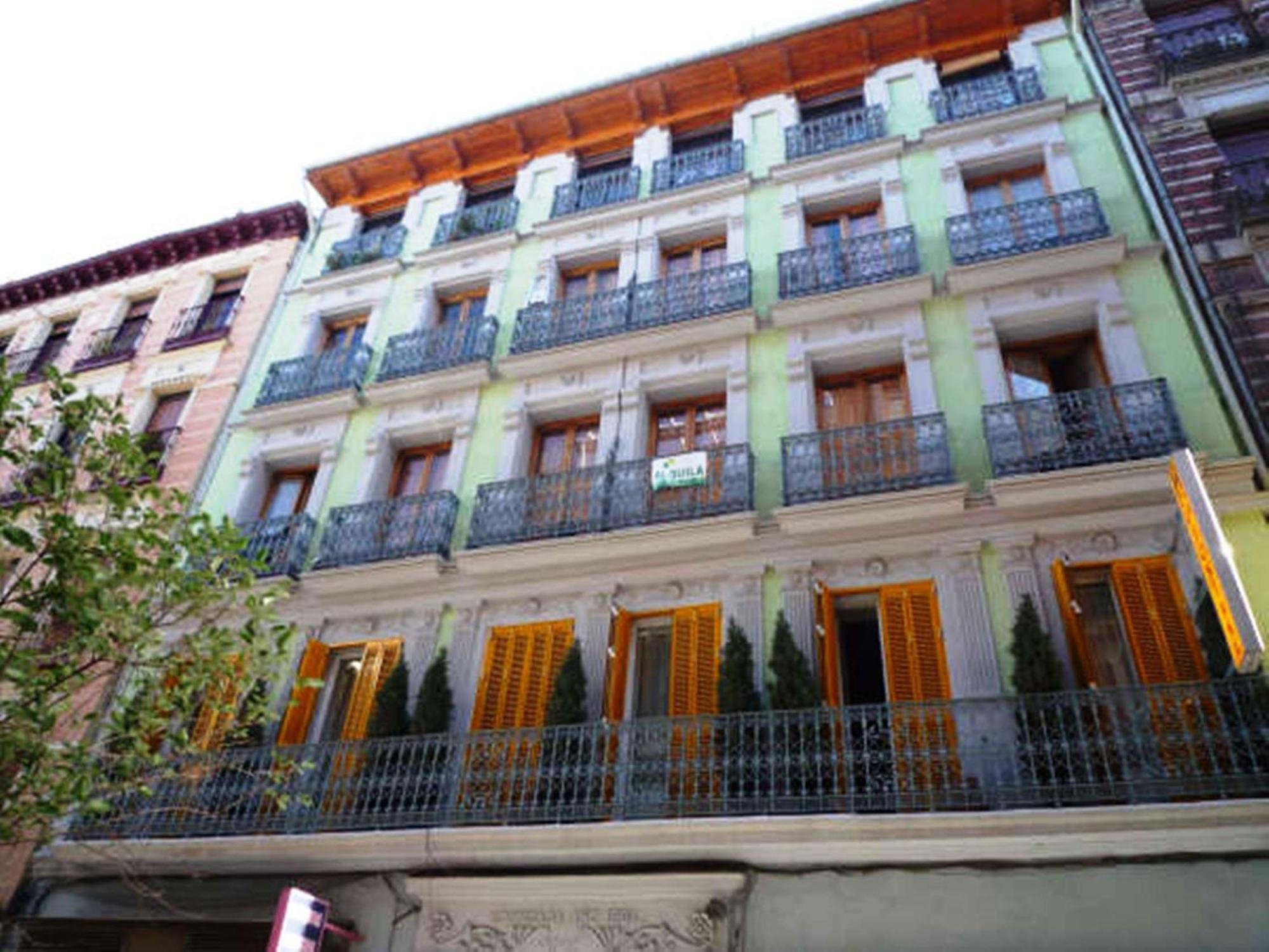 Hostal La Fontana Madryt Zewnętrze zdjęcie