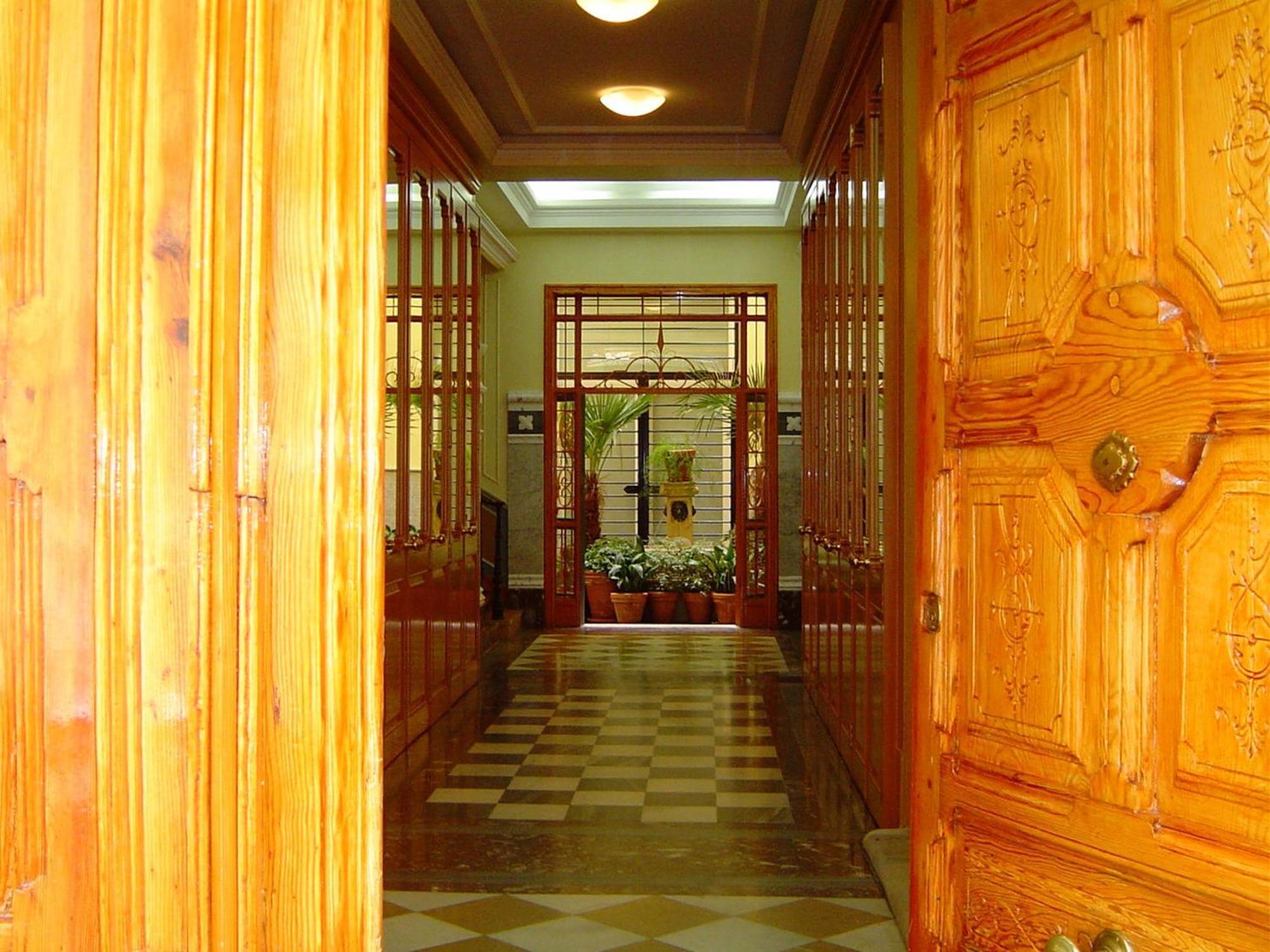Hostal La Fontana Madryt Zewnętrze zdjęcie