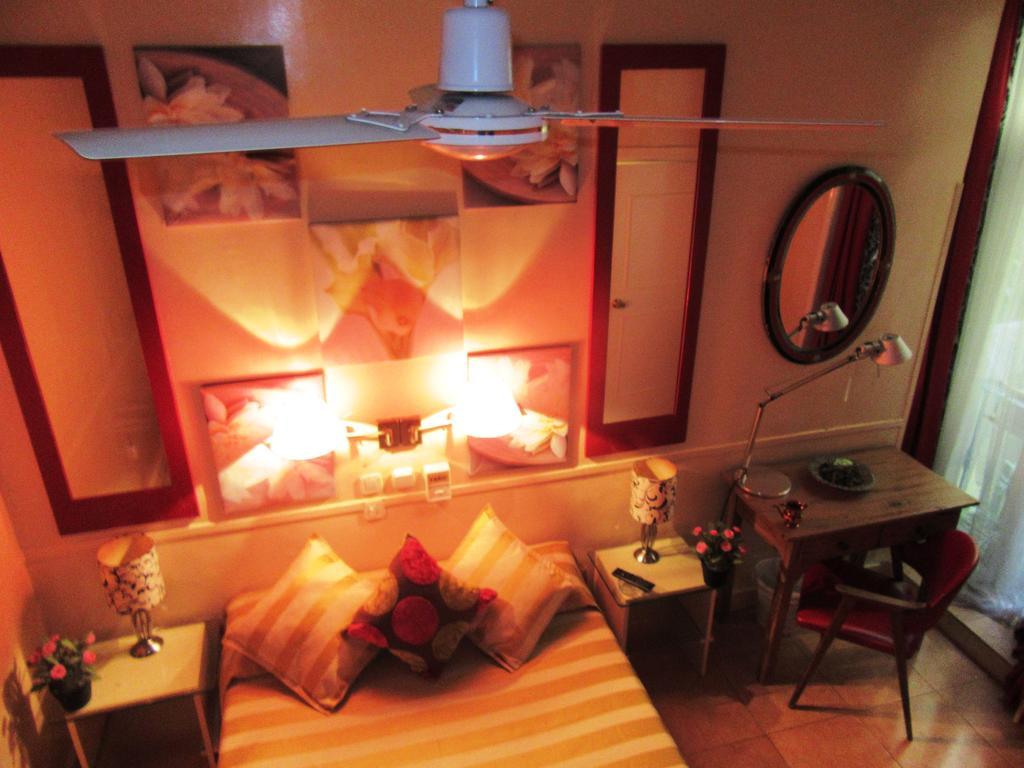 Hostal La Fontana Madryt Zewnętrze zdjęcie