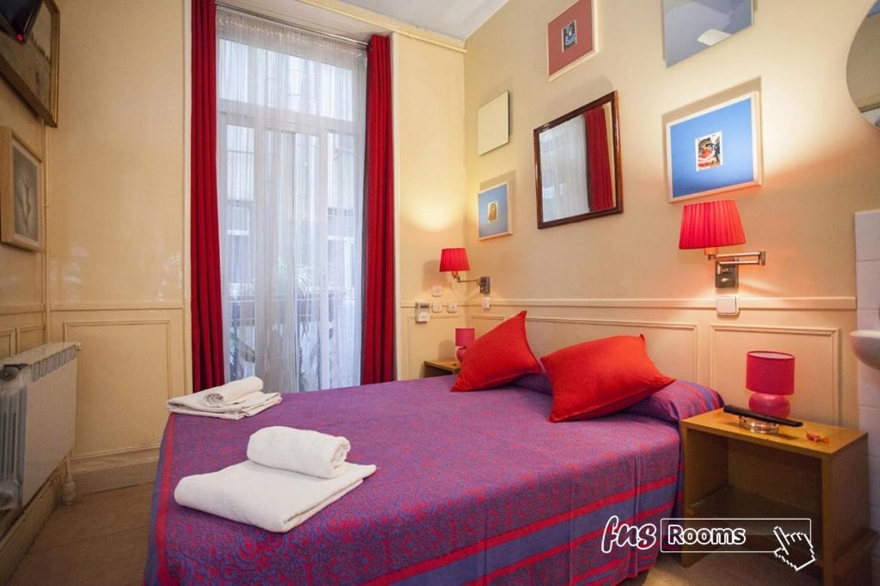 Hostal La Fontana Madryt Zewnętrze zdjęcie